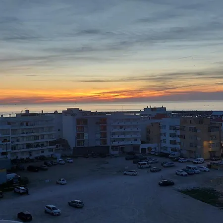 Apartamento Lindo T2 Com Vista Mar Quarteira